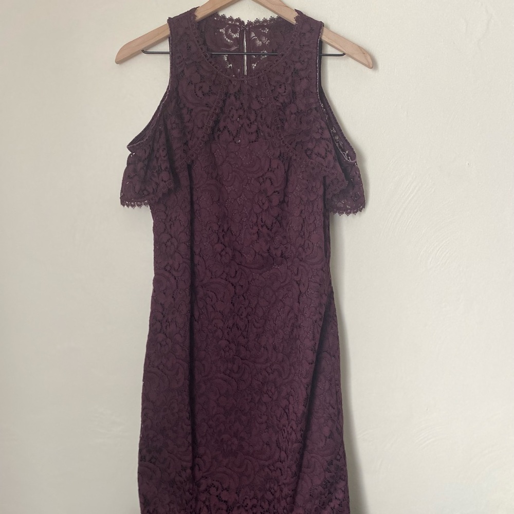 WHBM Cold-Shoulder Cabernet Lace Sheath Dress Size 8